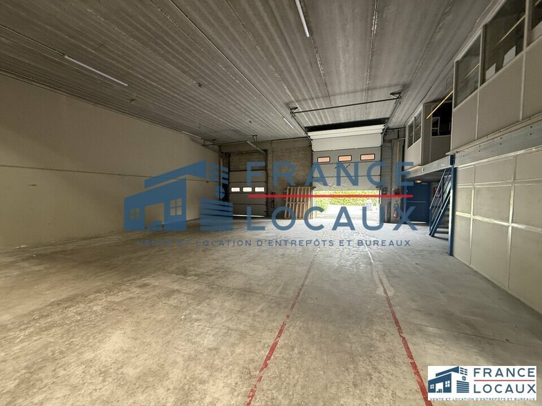15 Rue Du Bois Moussay, Stains à louer - Photo intérieure – Image 3 sur 12