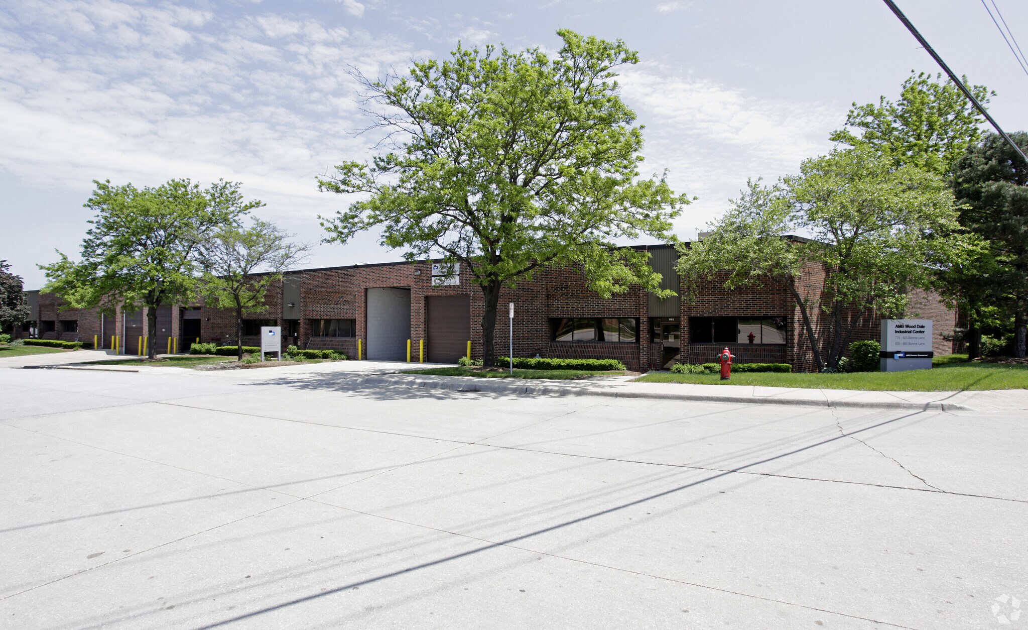 835-865 Bonnie Ln, Elk Grove Village, IL à louer Photo principale– Image 1 sur 7