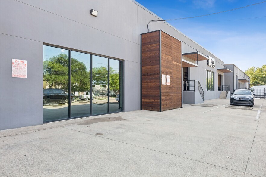 4748 Algiers St, Dallas, TX à louer - Photo de l’immeuble – Image 2 sur 17