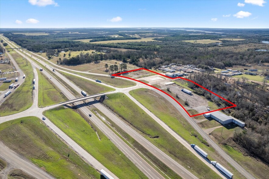 Millers Cove & I-30 Frontage Road, Winfield, TX à vendre - Photo principale – Image 1 sur 14