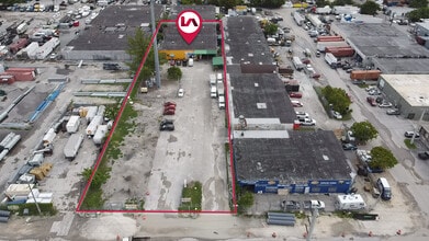 7640 NW 36th Ave, Hialeah, FL à louer Photo intérieure– Image 1 sur 24