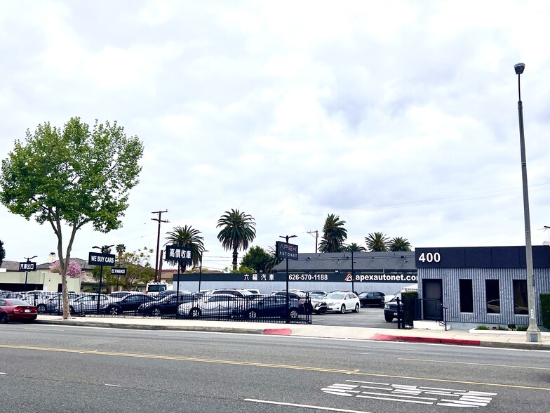 400 W Valley Blvd, Alhambra, CA à vendre - Photo de l’immeuble – Image 1 sur 4