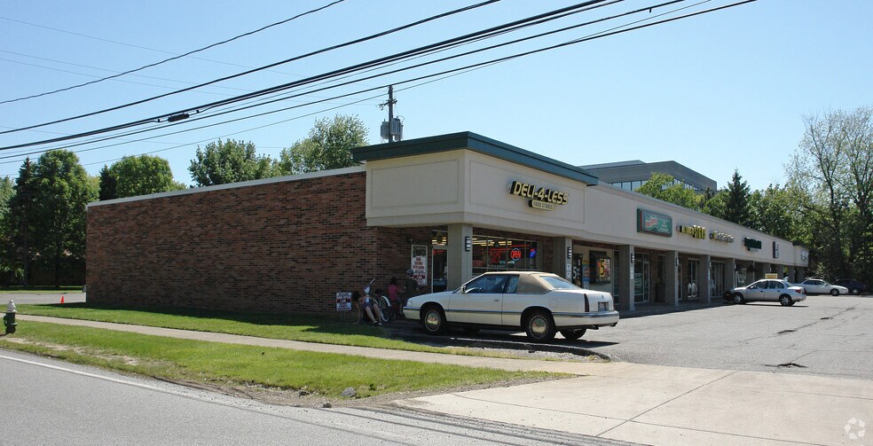 24505 Center Ridge Rd, Westlake, OH à louer - Photo de l’immeuble – Image 2 sur 3