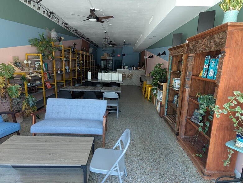 406-410 N Andrews Ave, Fort Lauderdale, FL à louer - Photo de l’immeuble – Image 2 sur 10