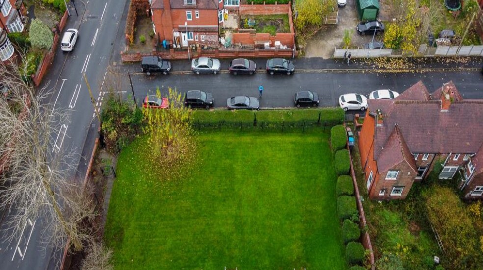11 Langdale Av, Oldham à vendre - Photo principale – Image 1 sur 2