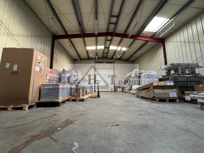 Industriel/Logistique dans Bondoufle à louer - Photo intérieure – Image 1 sur 9