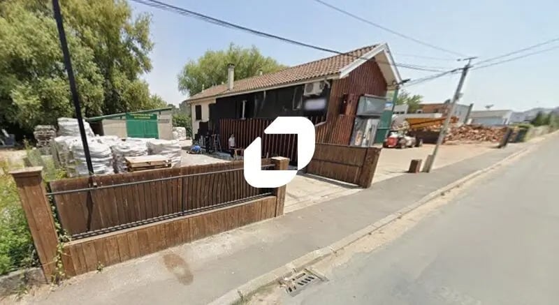 Local d’activités dans Bordeaux à louer - Photo de l’immeuble – Image 2 sur 3