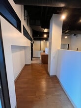 415 N LaSalle Dr, Chicago, IL à louer Photo intérieure– Image 2 sur 7