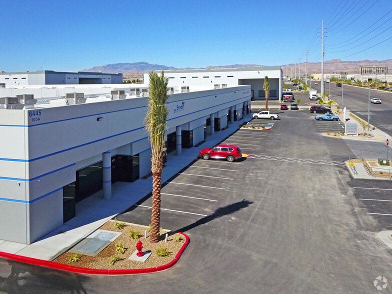 6445 W Sunset Rd, Las Vegas, NV à louer - Photo de l’immeuble – Image 3 sur 22