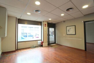 Plus de détails pour Local commercial à louer