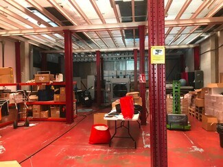 Plus de détails pour Industriel/Logistique à louer