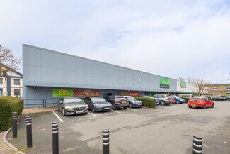 Plus de détails pour 1-5 Glyn Sq, Milton Keynes - Local commercial à louer