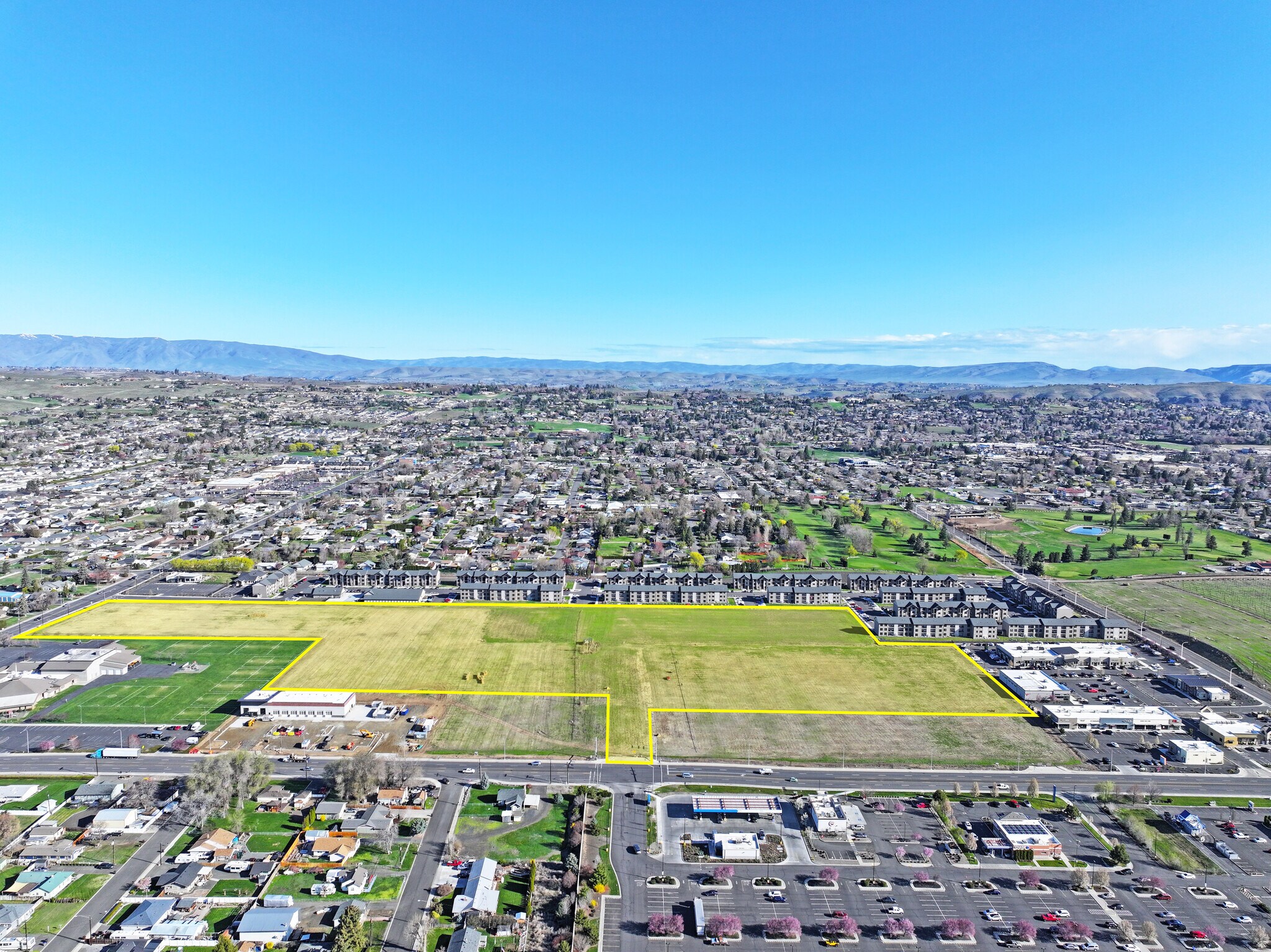 6600 W Nob Hill Blvd, Yakima, WA à vendre Photo principale– Image 1 sur 9