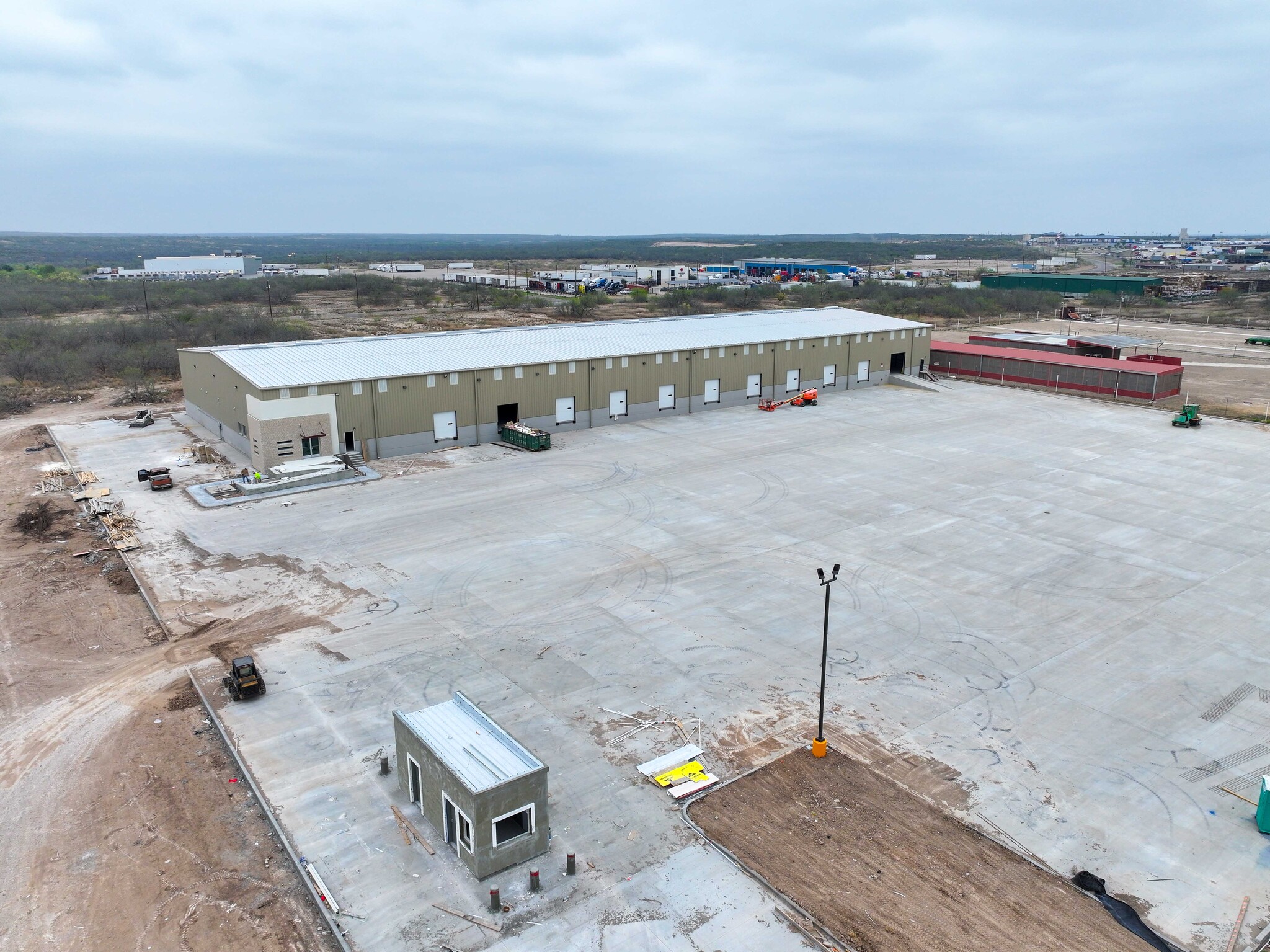 206 Lampazos loop, Laredo, TX à louer Photo de l’immeuble– Image 1 sur 3