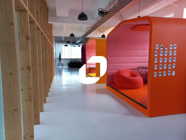 Plus de détails pour Bureau à louer