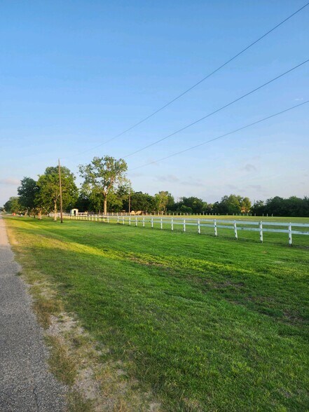 405 Strawberry St, League City, TX à vendre - Autre – Image 3 sur 7