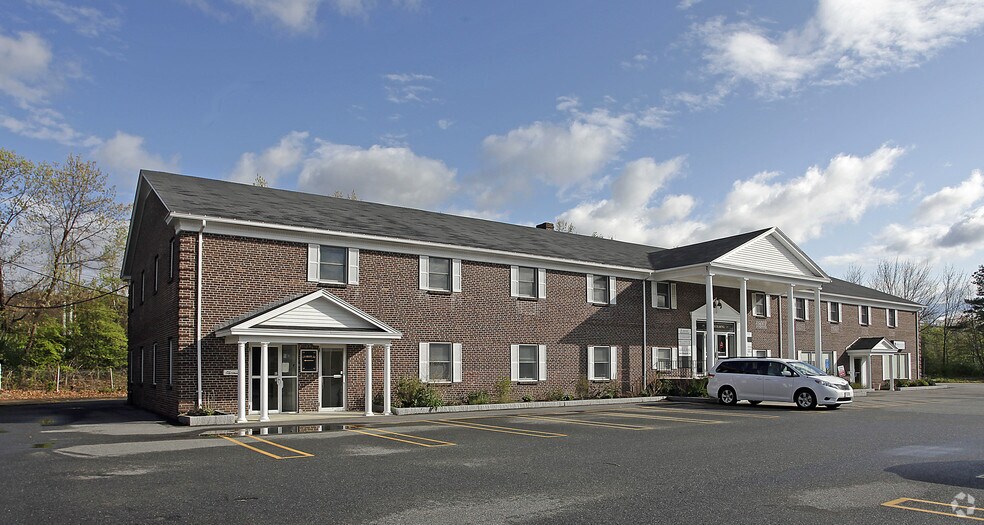 236-240 Pleasant St, Methuen, MA à louer - Photo de l’immeuble – Image 2 sur 3