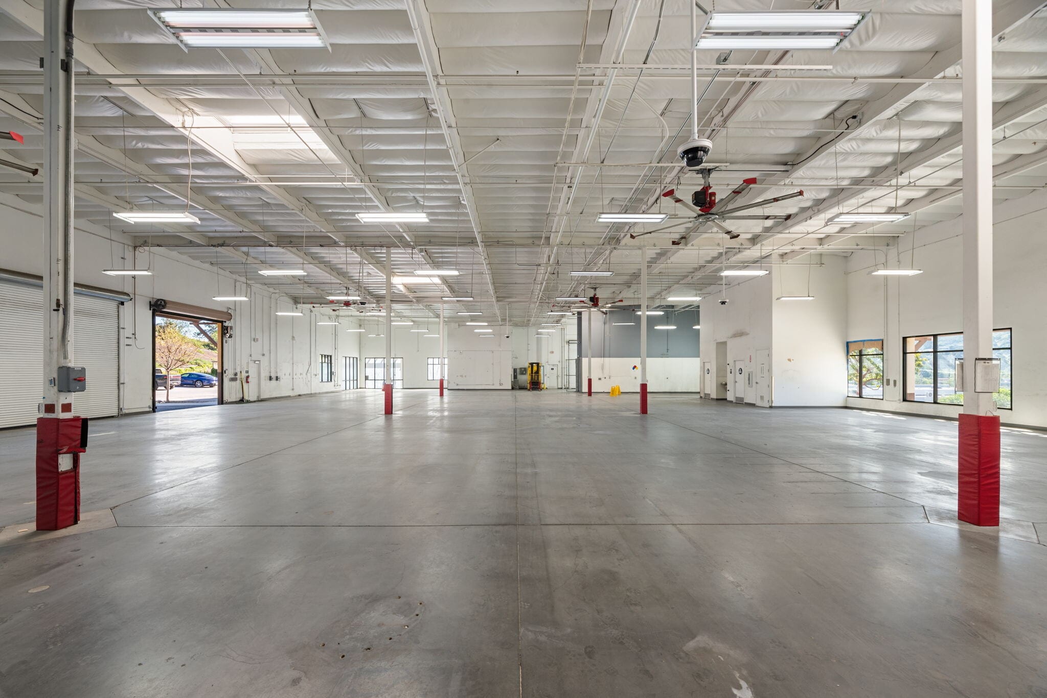 28721 Canwood St, Agoura Hills, CA à louer Photo intérieure– Image 1 sur 5