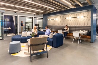 1115 Howell Mill Rd NW, Atlanta, GA à louer Photo intérieure– Image 1 sur 16