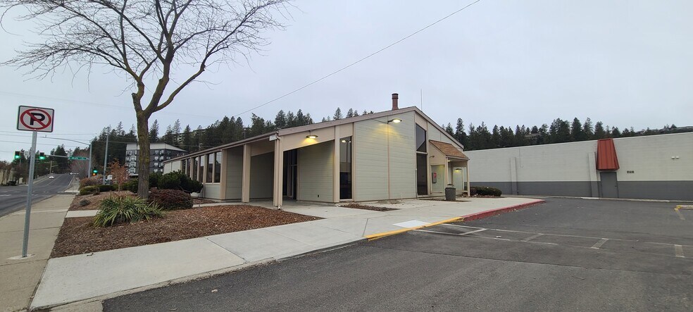 1628 W Five Mile Rd, Spokane, WA à vendre - Photo de l’immeuble – Image 3 sur 7