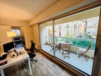 Plus de détails pour Local commercial à louer