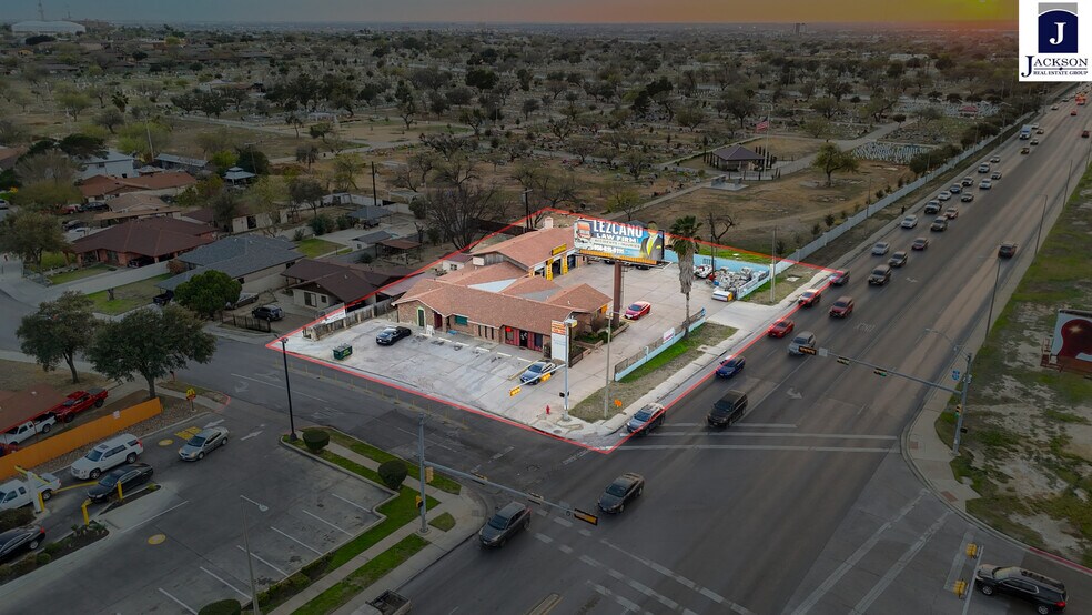 1919 E Saunders St, Laredo, TX à vendre - Photo de l’immeuble – Image 3 sur 5