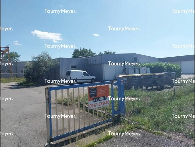 Plus de détails pour Local d’activités à vendre