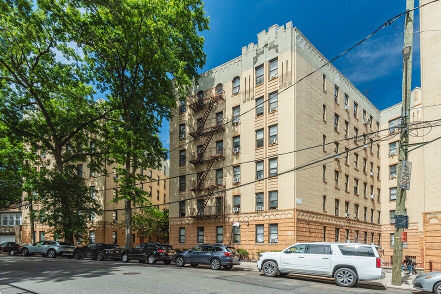 3871 Sedgwick Ave, Bronx, NY à vendre - Photo de l’immeuble – Image 2 sur 29
