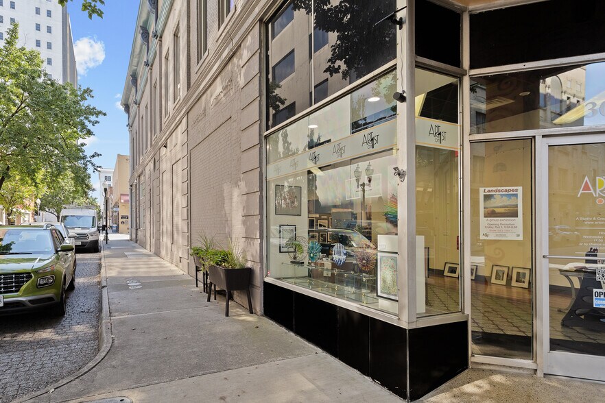 302-308 1st St SW, Roanoke, VA à vendre - Photo de l’immeuble – Image 2 sur 32