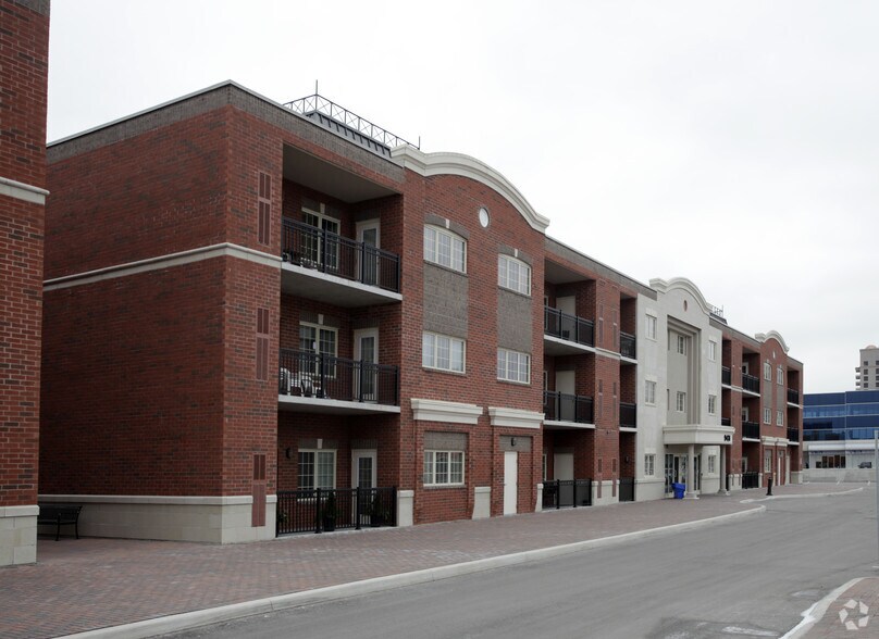 9431-9471 Jane St, Vaughan, ON à louer - Photo de l’immeuble – Image 2 sur 6