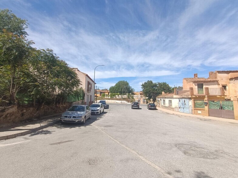 Terrain dans Guadix, Granada à vendre - Photo de l’immeuble – Image 2 sur 15