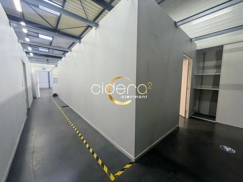 Local d’activités dans Clermont-Ferrand à louer - Photo intérieure – Image 3 sur 11