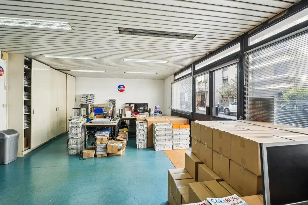 Bureau dans Levallois-Perret à vendre Photo de l’immeuble– Image 1 sur 8