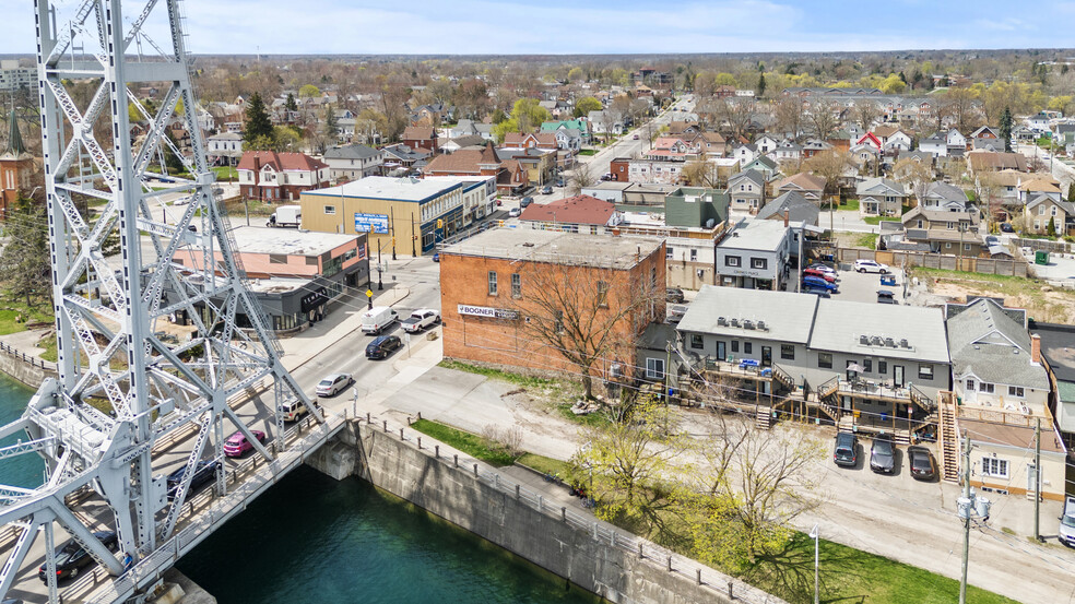 28 W Main St, Welland, ON à vendre - Photo de l’immeuble – Image 3 sur 7