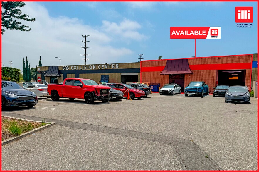 21410 Parthenia St, Canoga Park, CA à louer - Photo de l’immeuble – Image 1 sur 22
