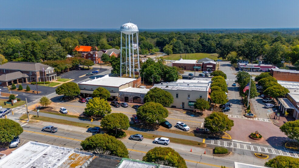 76 Main st, Pine Mountain, GA à vendre - Photo de l’immeuble – Image 2 sur 13