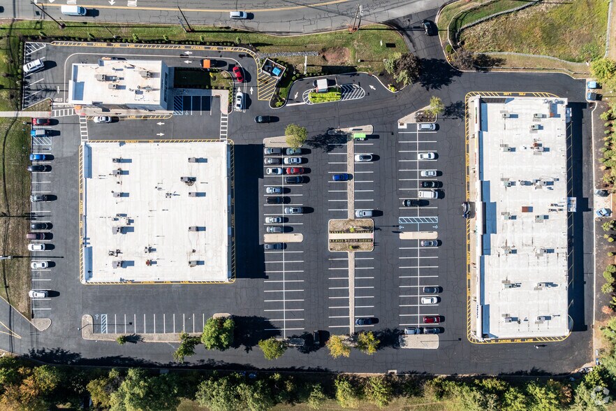 1165 State Route 27, Somerset, NJ à vendre - Photo de l’immeuble – Image 3 sur 5