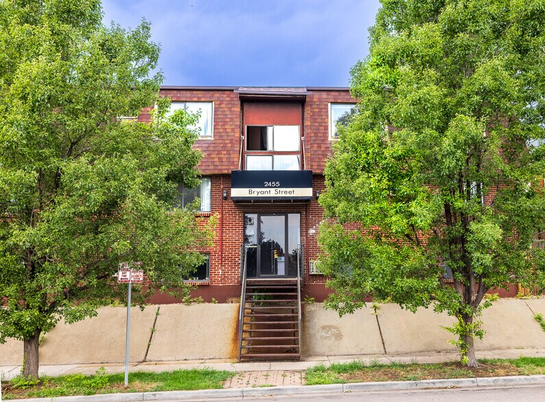 2455 Bryant St, Denver, CO à vendre - Photo de l’immeuble – Image 1 sur 23