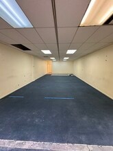 4373-4399 N University Dr, Fort Lauderdale, FL à louer Photo de l’immeuble– Image 2 sur 5