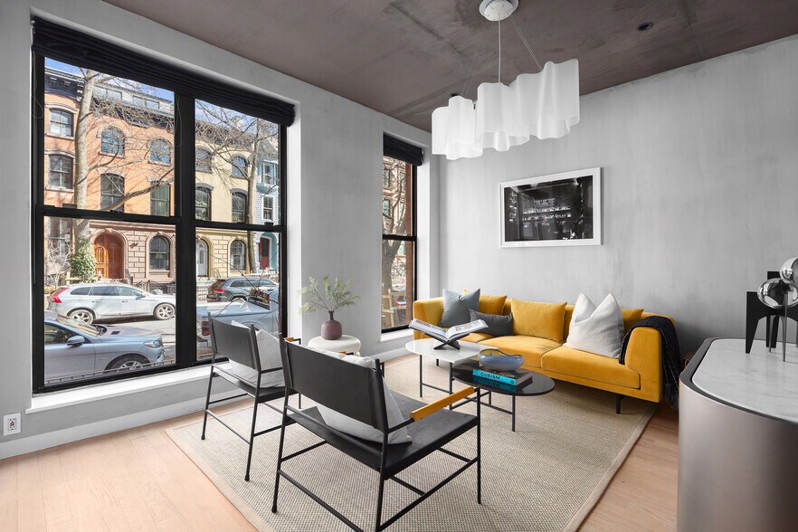 60 S Elliott Pl, Brooklyn, NY à vendre - Photo intérieure – Image 2 sur 16