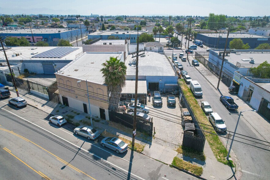 3515 S Avalon Blvd, Los Angeles, CA à vendre - Photo de l’immeuble – Image 2 sur 16