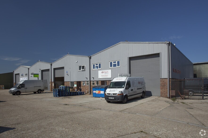 12 Airfield Rd, Christchurch à louer - Photo principale – Image 1 sur 3
