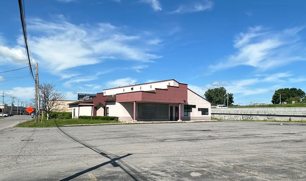 961 Canal St, Syracuse, NY à vendre Photo de l’immeuble– Image 1 sur 50
