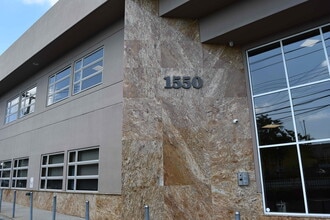 1550 Richmond Ave, Staten Island, NY à louer Photo intérieure– Image 1 sur 9