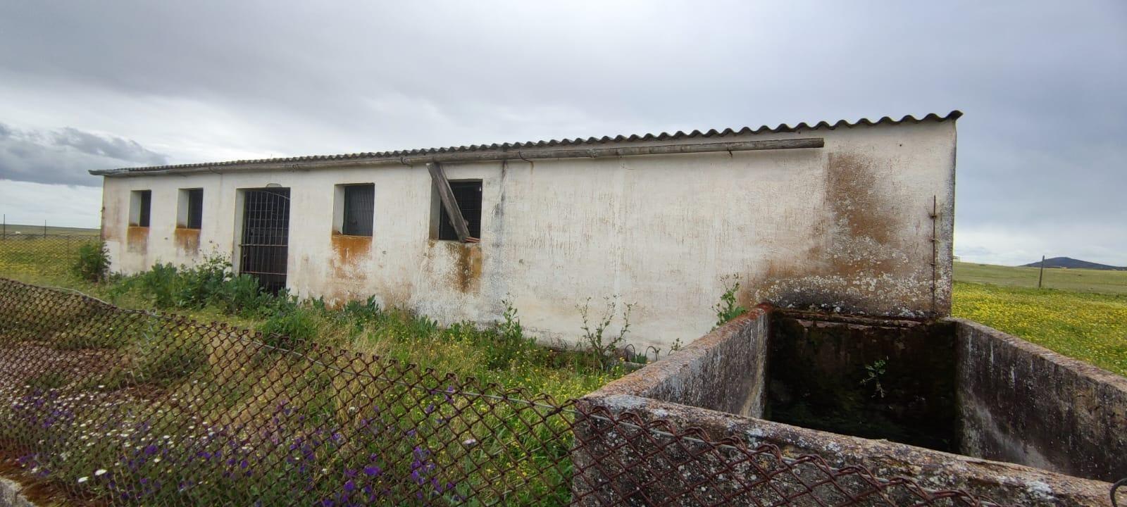 Terrain dans Sierra de Fuentes, Cáceres à vendre Photo principale– Image 1 sur 10