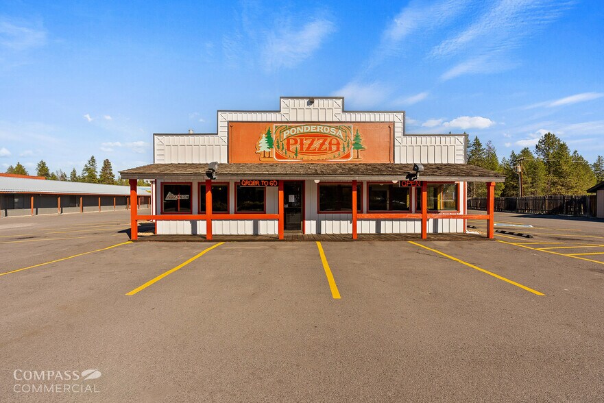 52574 Highway 97, La Pine, OR à vendre - Photo principale – Image 1 sur 20