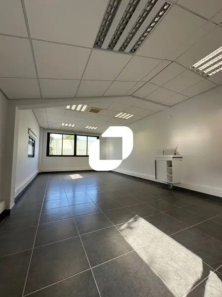 Bureau dans Chambourcy à louer Photo intérieure– Image 1 sur 8