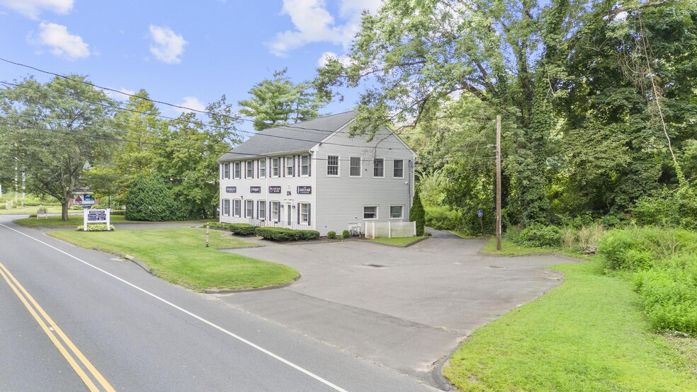 276 Main St, Farmington, CT à vendre - Photo de l’immeuble – Image 3 sur 46