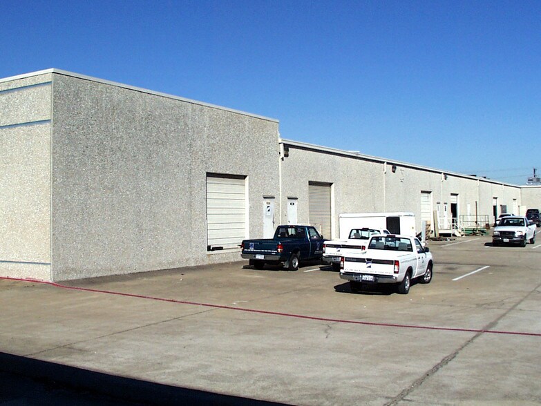 1110 Collins Blvd E, Richardson, TX à louer - Autre – Image 2 sur 20