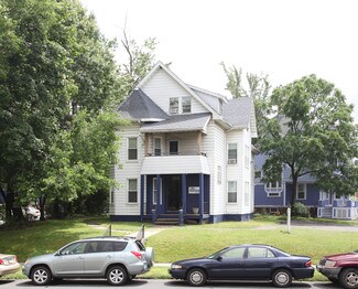 Plus de détails pour 300 W Main St, New Britain, CT - Bureau à vendre